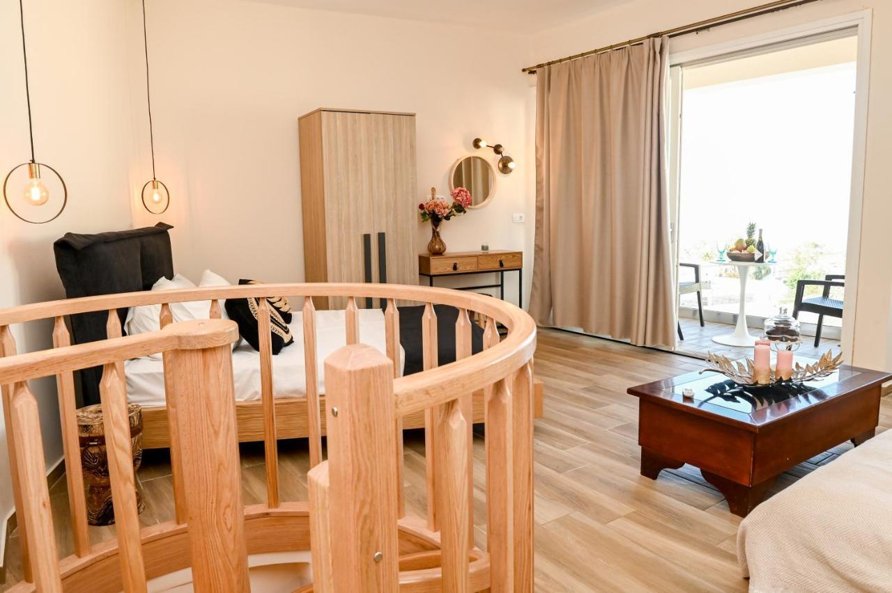 Residence By Georgia Studios Fira  Zewnętrze zdjęcie