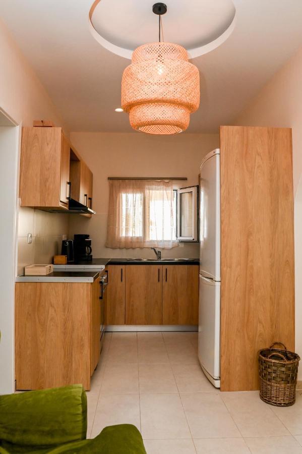 Residence By Georgia Studios Fira  Zewnętrze zdjęcie